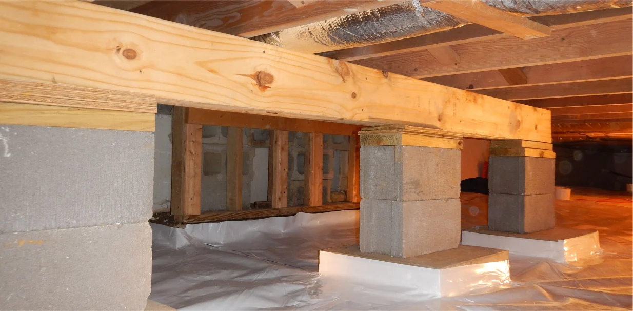 a room that is under construction with some insulation